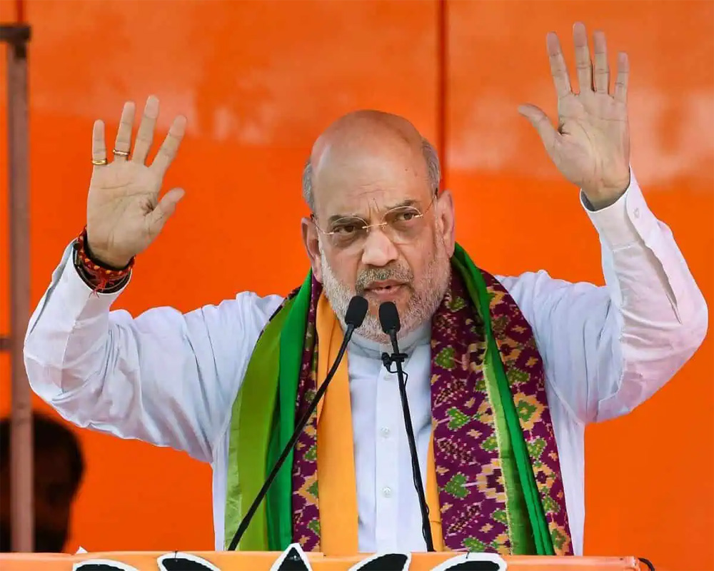 Uddhav siding with those who insulted Balasaheb, Savarkar: Amit Shah