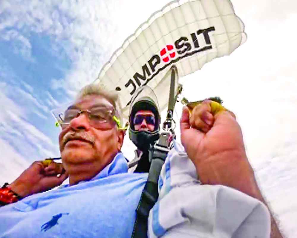 Union Minister surprises with daring skydiving feat