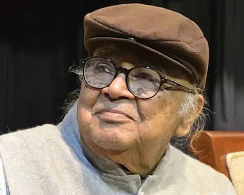 Veteran actor Manoj Mitra dies at 86