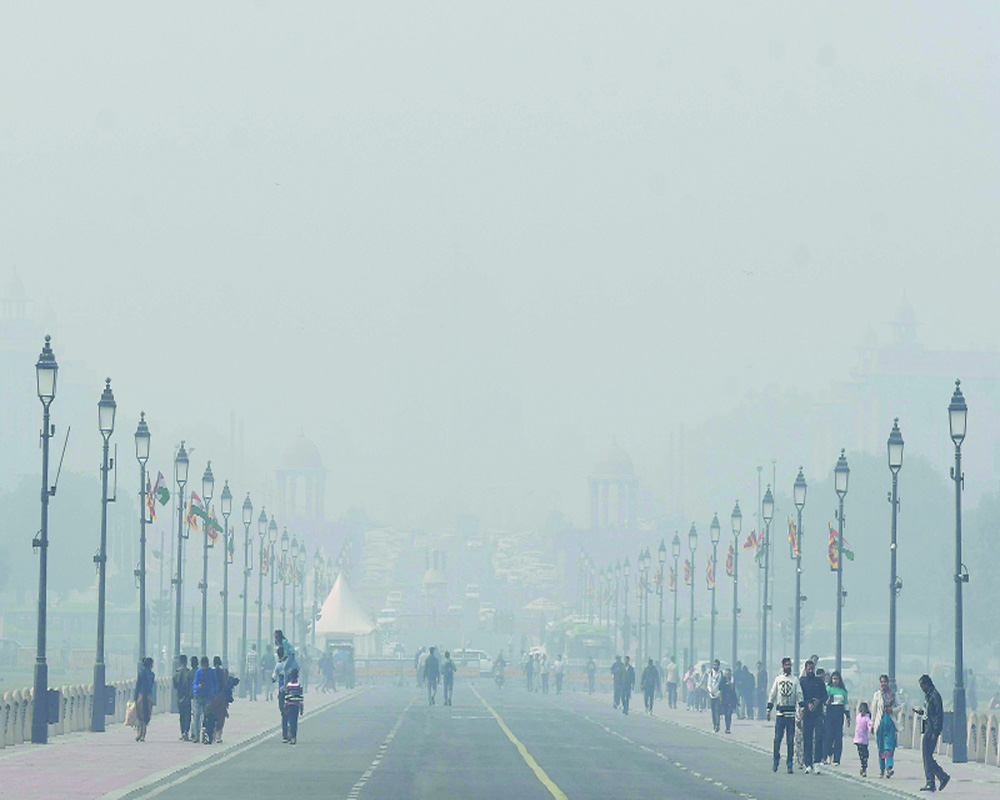 Winter haze shrouds National Capital