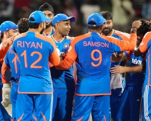 3rd T20: India eye series sweep, runs from openers