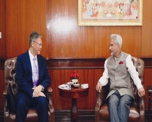 Chinese envoy calls on EAM Jaishankar; focus on bilateral ties