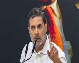 Govt hiking tax rates for common man, giving concessions to billionaires: Rahul