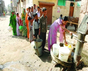 India faces a severe groundwater crisis