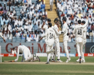 India lose first series at home in 12 years, New Zealand complete historic win