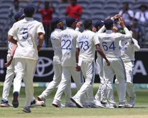 India outplay Australia by 295 runs in Perth Test