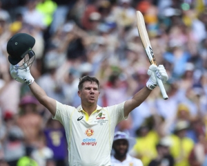 It's all about David Warner in his final test at the Sydney Cricket Ground against Pak