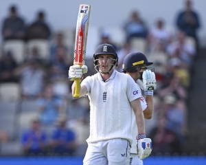 Milestones galore as England leads NZ by 533 runs in the 2nd test after 2 days