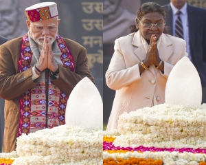 Murmu, Modi join prayer ceremony to pay tributes to Vajpayee