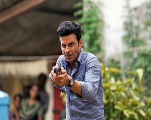 My relationship with NSD like Dronacharya and Eklavya: Manoj Bajpayee