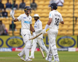 New Zealand all out for 402, take 356-run first-innings lead against India