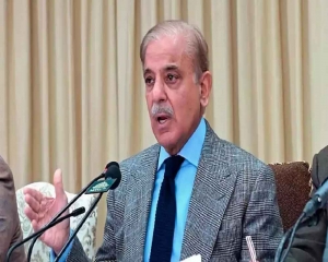 Pak economy moving towards stability: Shehbaz Sharif