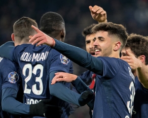 PSG beats Toulouse 3-0 and Akliouche double gives Monaco home win over Brest