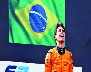 Sauber signs Brazilian driver Gabriel Bortoleto to partner Nico Hülkenberg in F1 for 2025