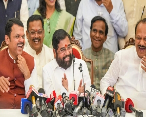 Shiv Sena firm on Home portfolio, clarity on Maharashtra cabinet formation by Dec 8: sources