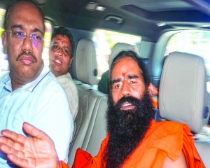 Supreme Court closes contempt case on Baba Ramdev