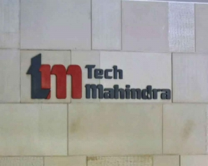 Tech Mahindra profit jumps over 2-times to Rs 1,250 cr in Jul-Sep quarter