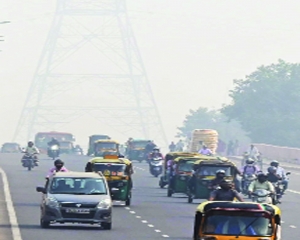 Temperature dips, AQI & challans rise in NCR