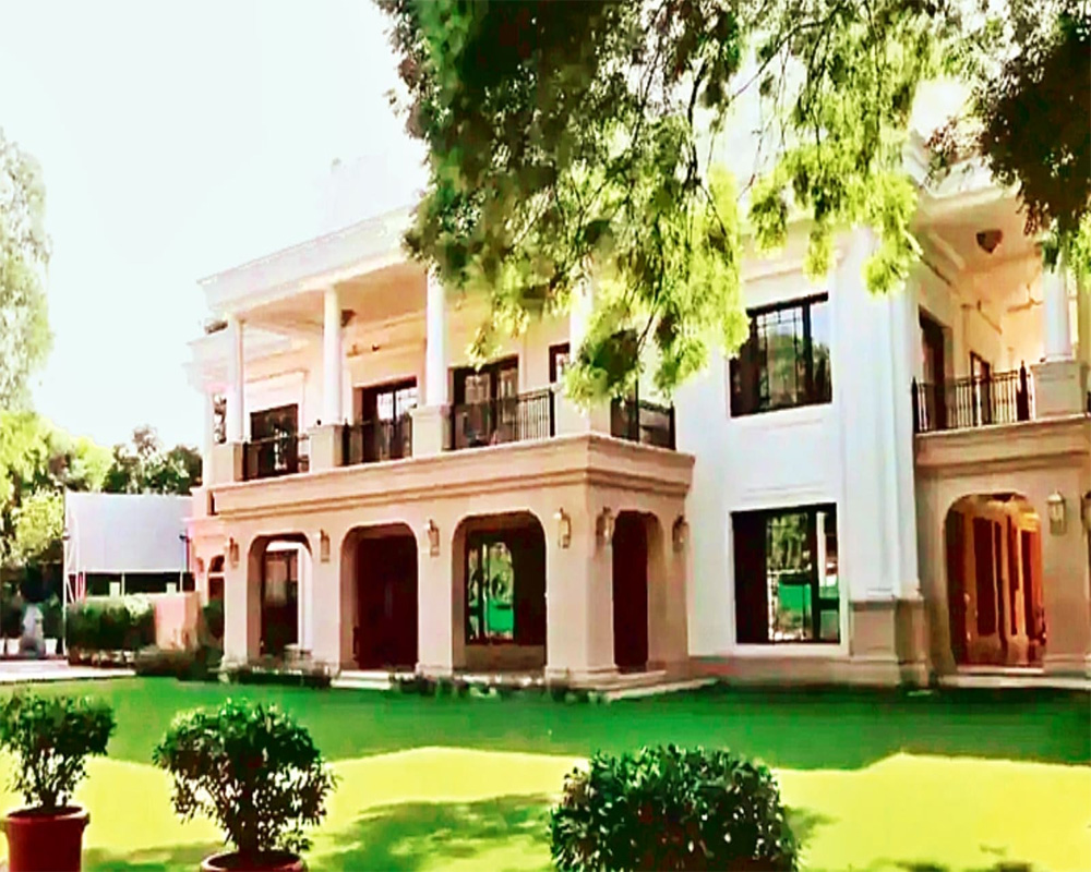 'Sheesh Mahal' row: AAP leaders to accompany media on visit to Delhi CM residence