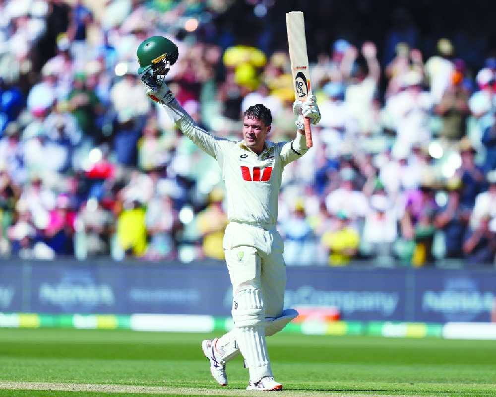 Carey’s century, Khawaja’s 82 propel Australia to 326-8 in 3rd Ashes test