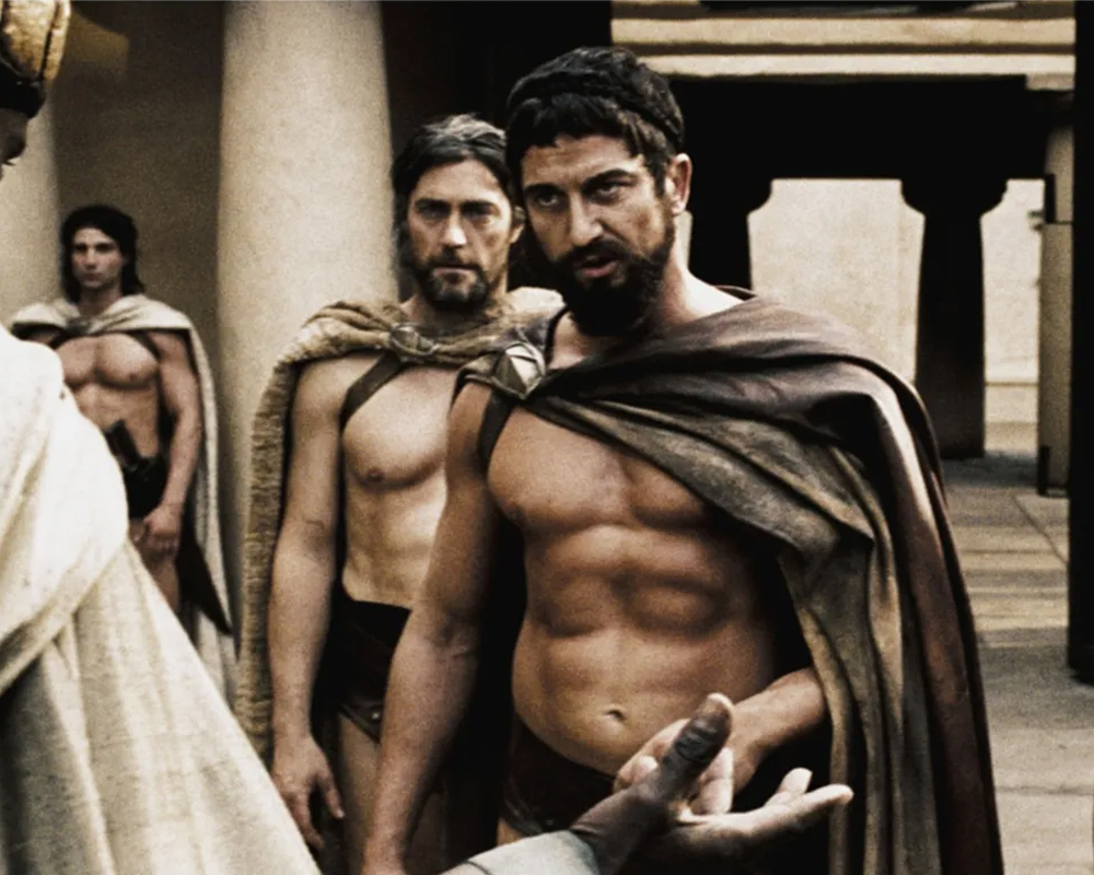 Gerard Butler on gruelling shoot for '300': Every day somebody was taken to hospital