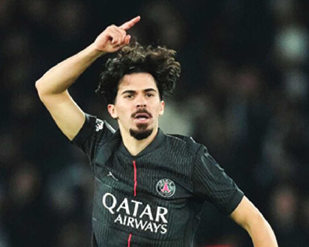 Paris Saint-Germain beat Tottenham 5-3 in Champions League