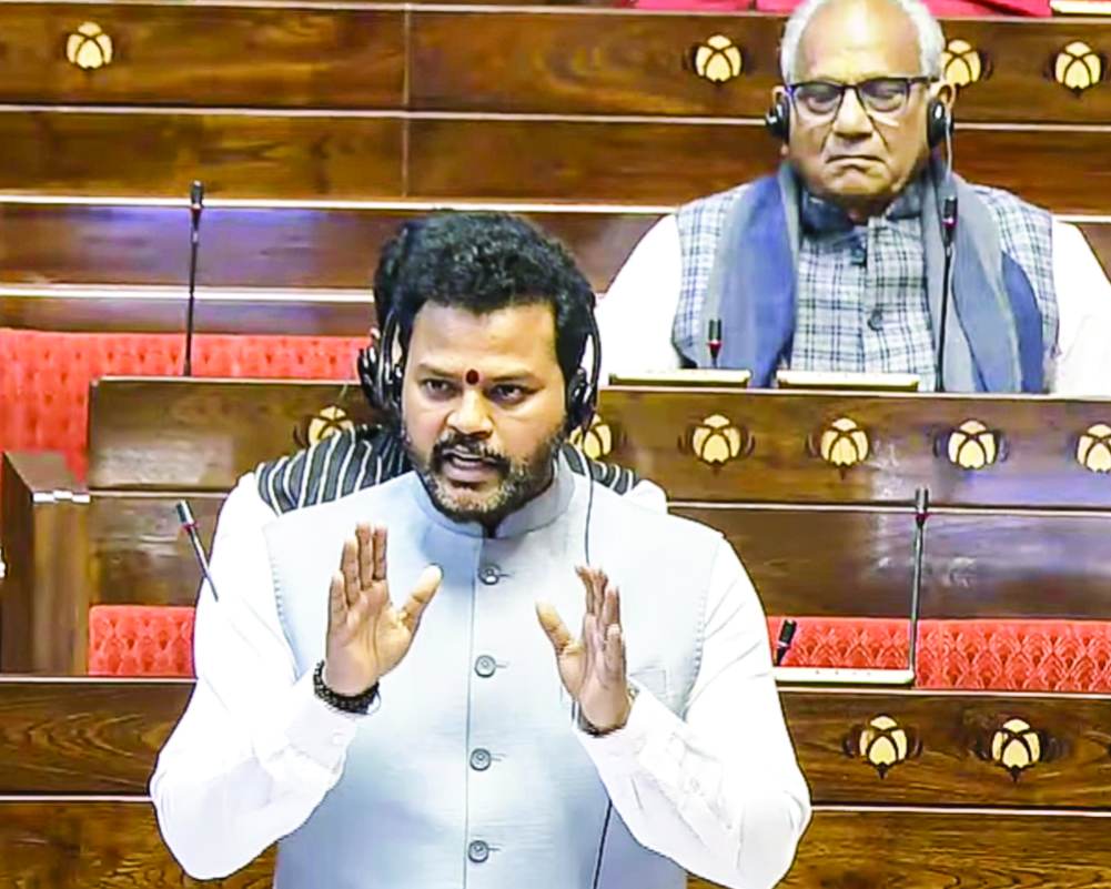 Patna airport runway needs expansion: Aviation Minister