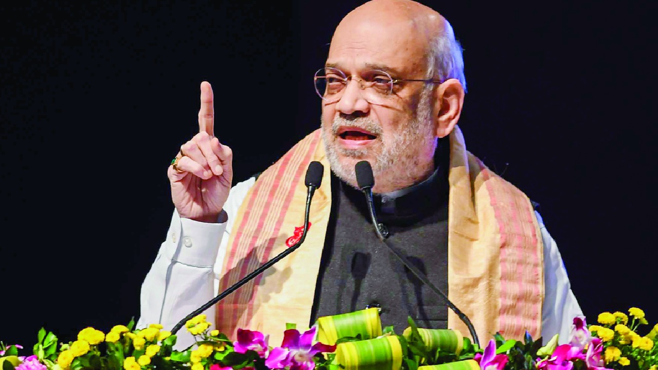 Shah accuses Congress of encouraging infiltration