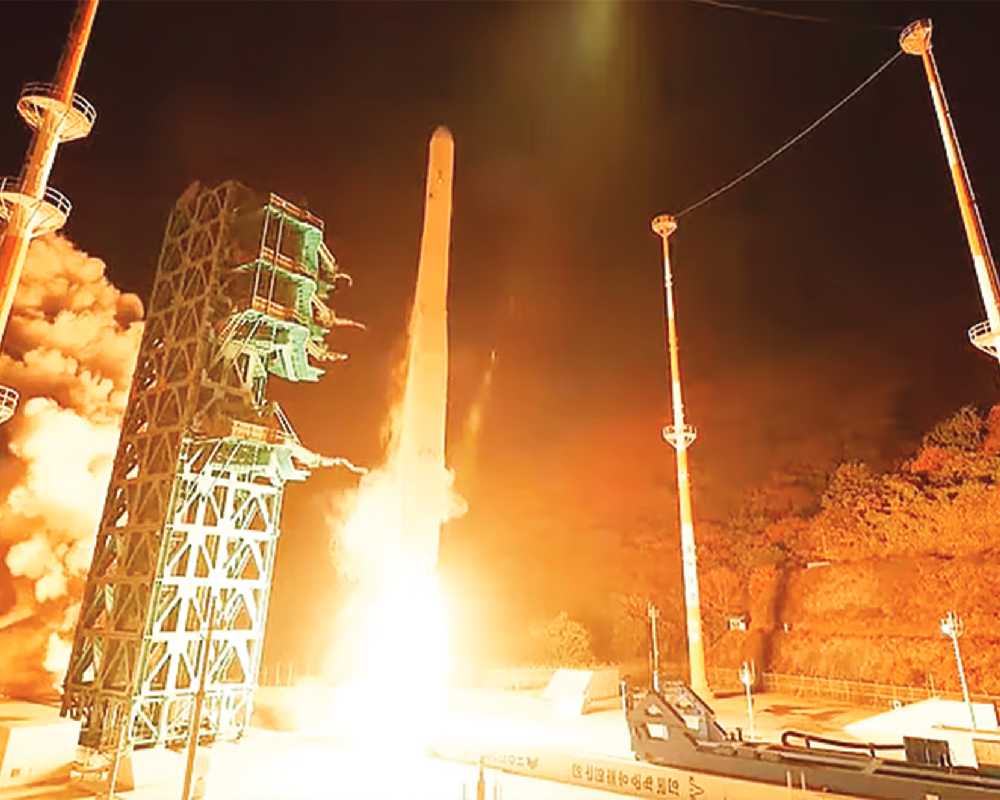 South Korea’s largest satellite launched