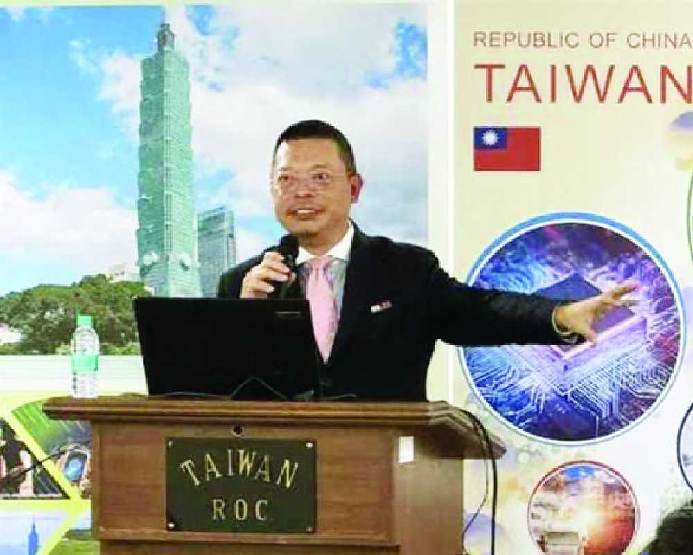Taiwan’s deputy representative to India, Hsieh Bor-huei, dies at 52