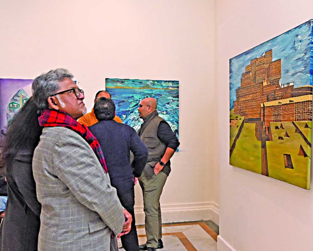 Urban life seen through living forms