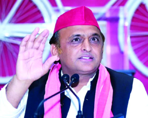 Akhilesh accuses BJP, ECI of rushing voter revision