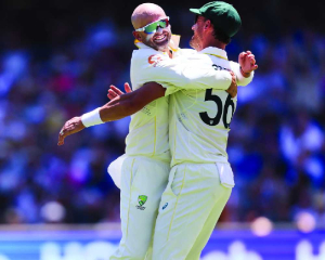 Australia dominates England in the 3rd Ashes Test