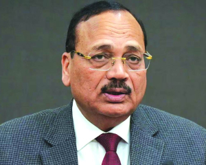 CJI urges young lawyers to be nation-builders