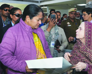 Govt committed to providing quality, humane healthcare for citizens: Rekha