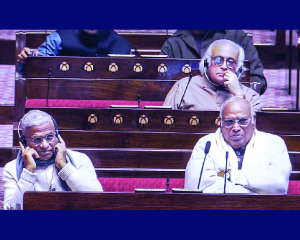 Govt insulted Rabindranath Tagore, Mahatma Gandhi, alleges Congress