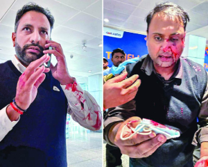 Govt orders probe into Air India pilot-passenger incident