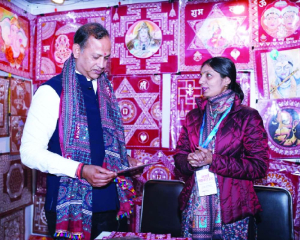 Govt to open cooperative stores