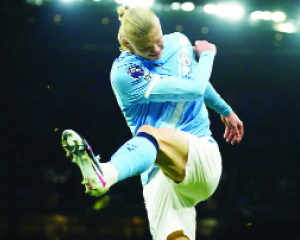 Haaland doubles again as City extend winning streak