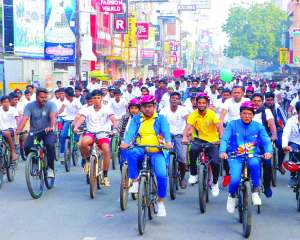 Mandaviya leads Fit India cycling event anniversary