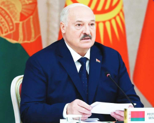 Myanmar plays host to  visit by Belarusian leader