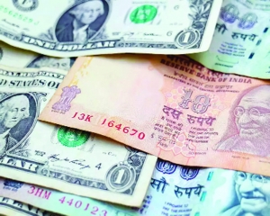 Rupee ends one paisa down at 86.62 against US dollar