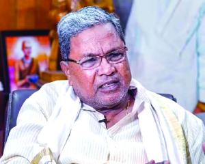 Siddaramaiah to follow high command on turmoil