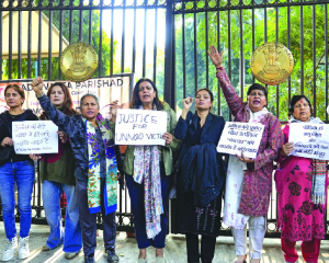 Will move Supreme Court, have faith in it: Unnao rape survivor