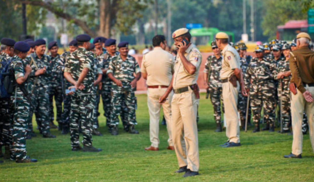 "Your anger is their satisfaction": Delhi Police personnel urged not to engage with protesters