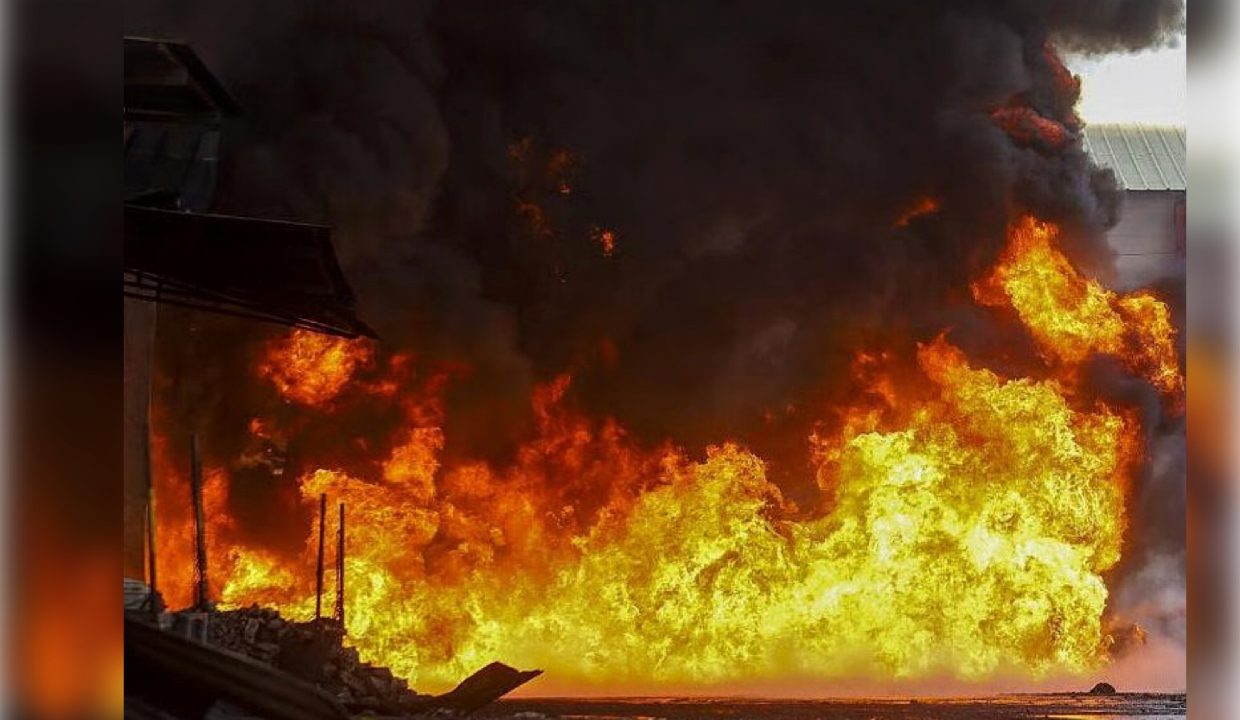 2 killed, 7 injured in fire, explosions at firecracker godown in Maharashtra's Hingoli