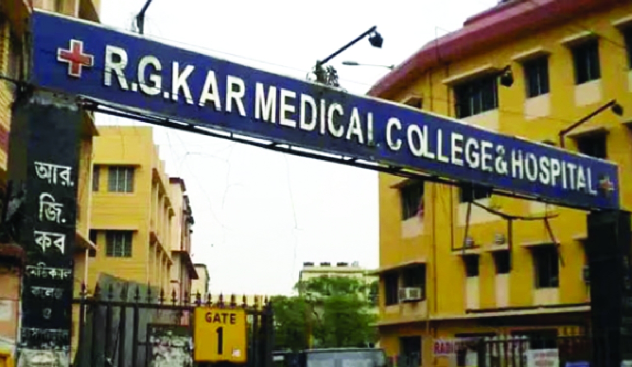 4 more girls of Kolkata school admitted to RG Kar hospital with complaints of fever, dizziness