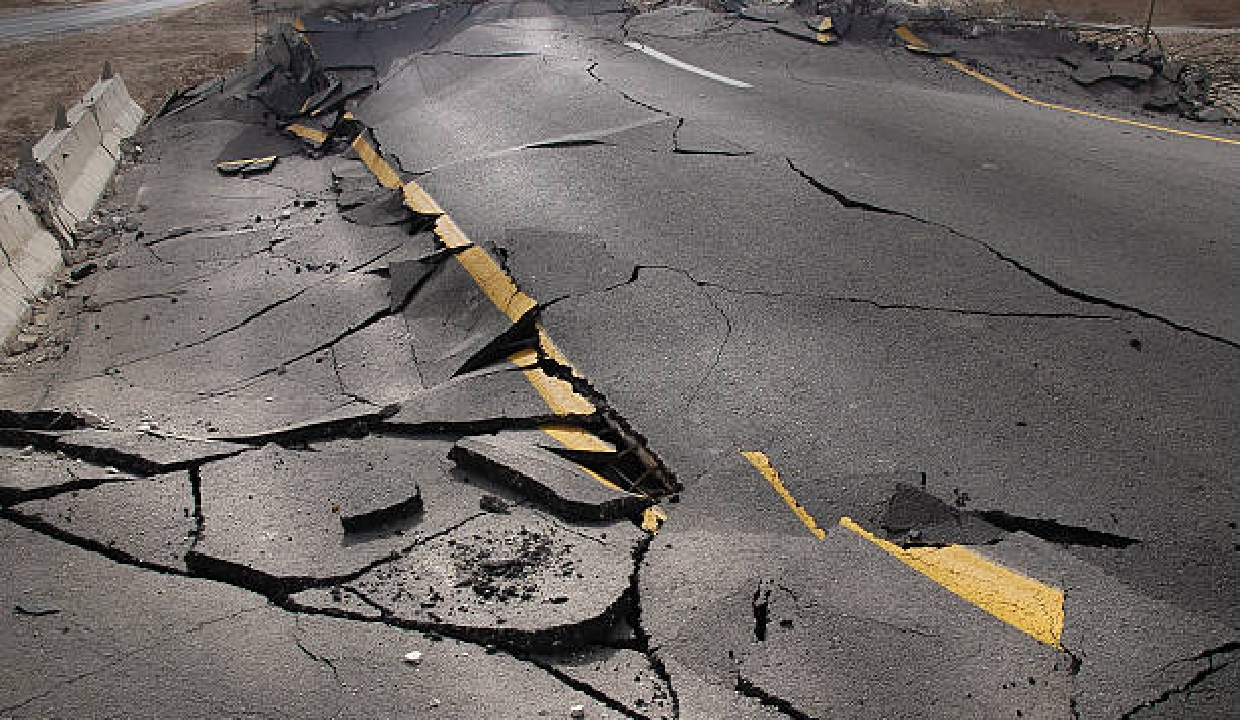 6.3 magnitude earthquake shakes New Zealand's South Island, Tsunami alert issued