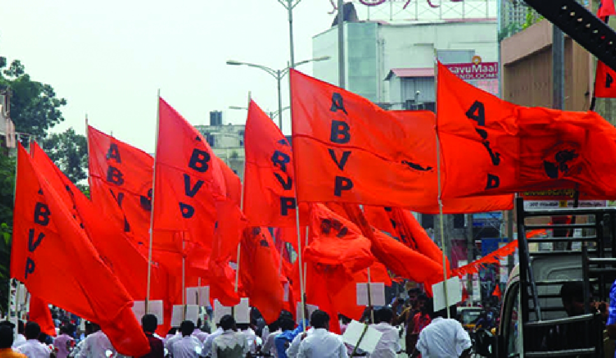 ABVP proposes 2-stage exams to Nilekani reform panel
