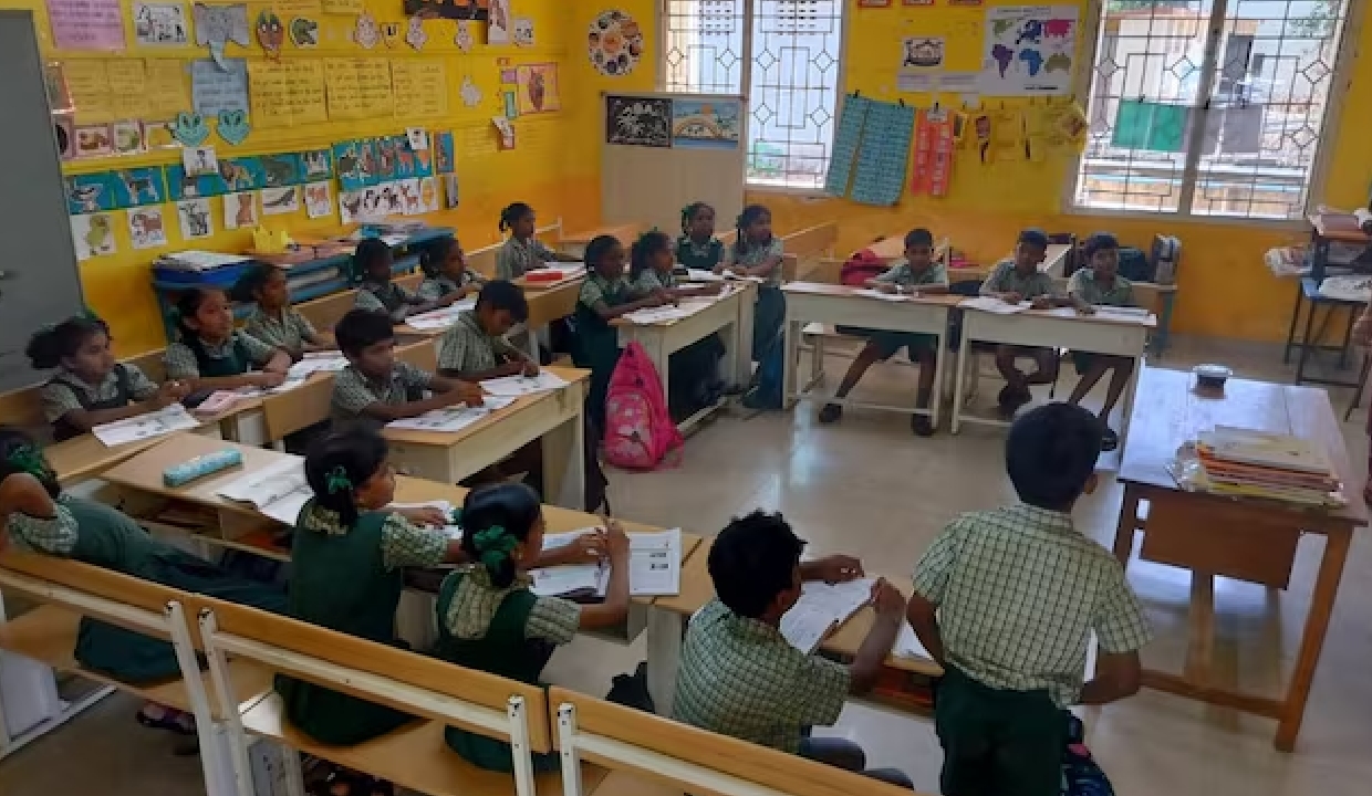 Bihar brings back half-day Saturdays in Govt Schools